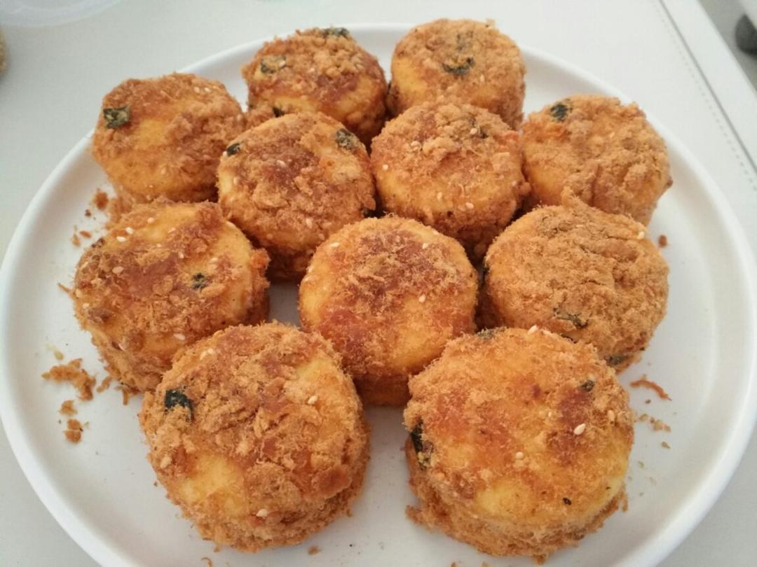 美味海苔肉松小贝