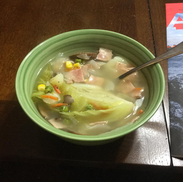 「问题餐厅」鲜甜蔬菜汤・ポトフ