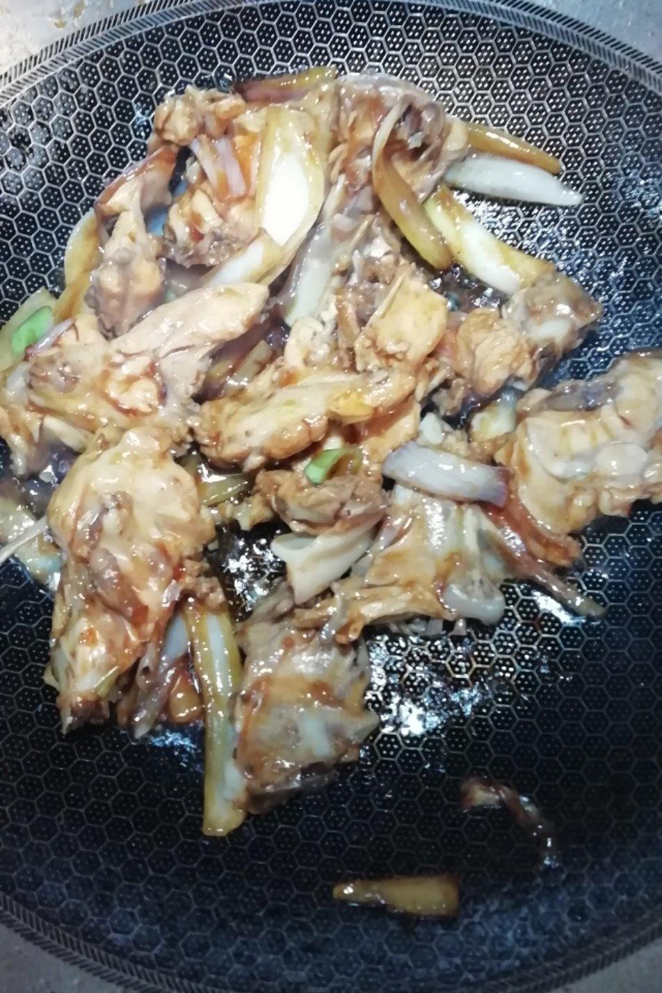 辣炒鸡架