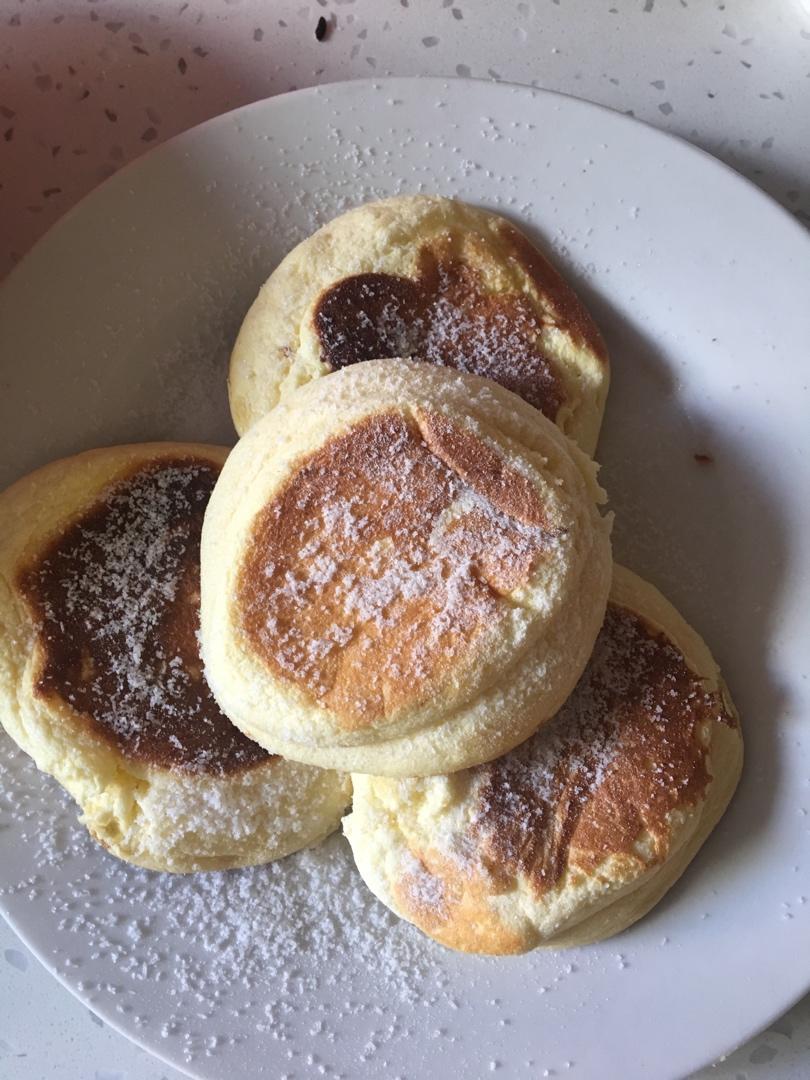 不用烤箱 15分钟无油低糖的舒芙蕾蛋糕松饼 🥞 蓬松绵软