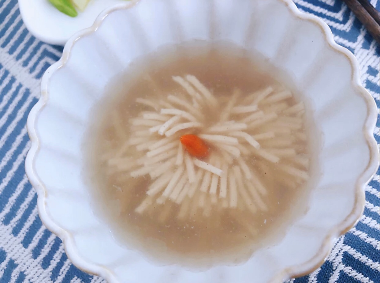 菊花豆腐汤