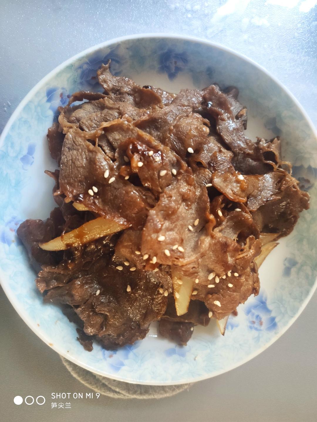 爆炒肥牛卷