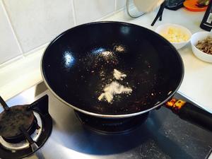 五花肉土豆焖饭的做法 步骤2