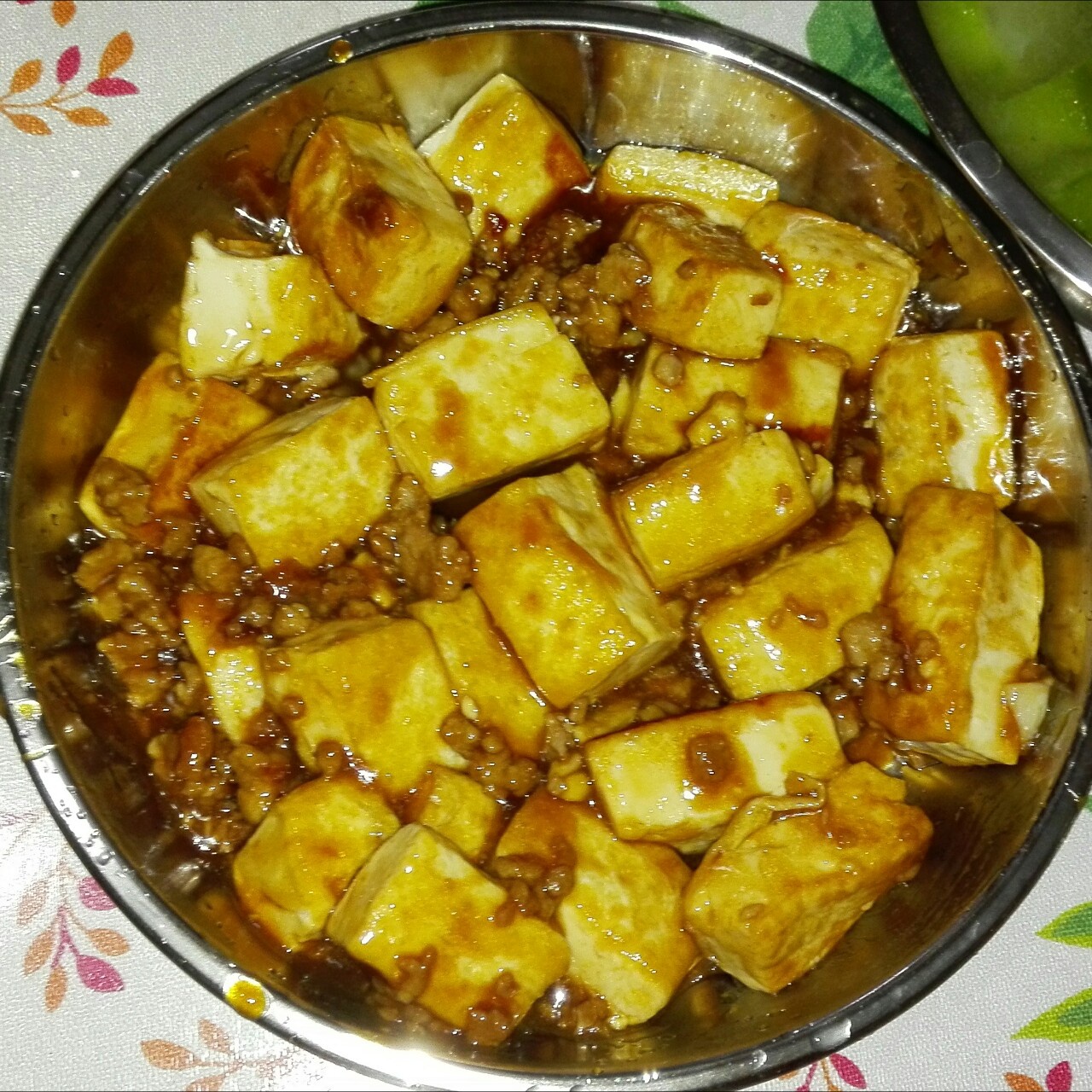 豆腐粒炒肉末