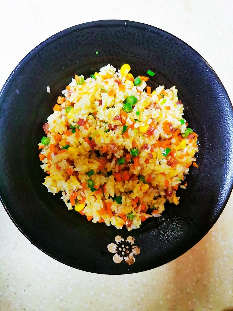 解决2个问题的什锦炒饭的做法