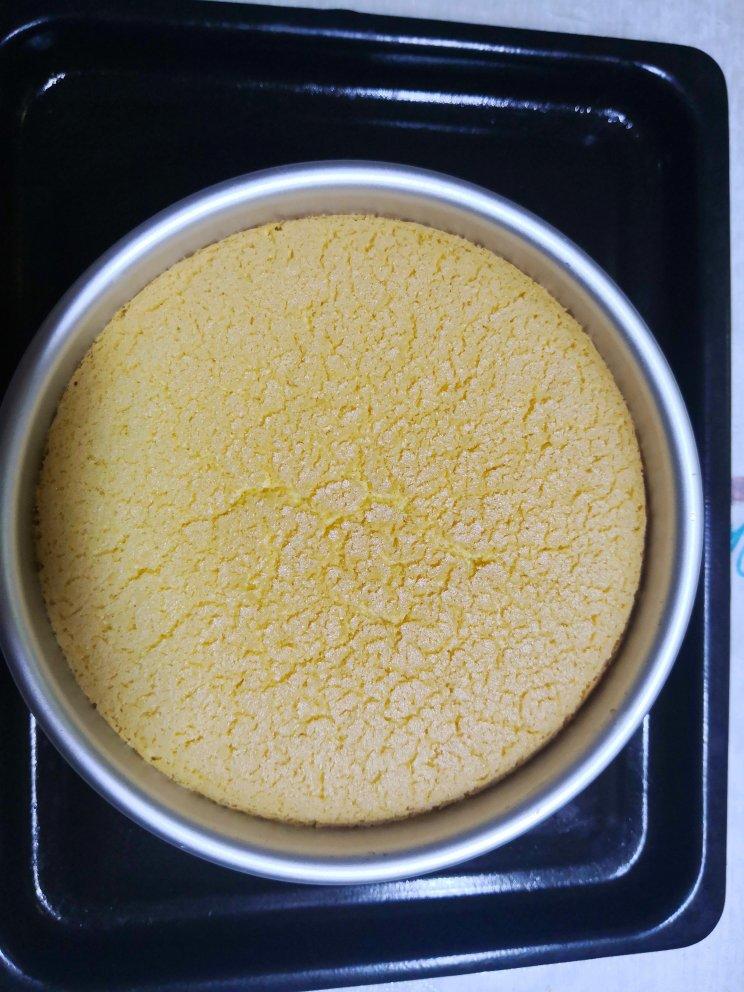 6寸基础版戚风蛋糕胚（附上我做的黄金果生日蛋糕）
