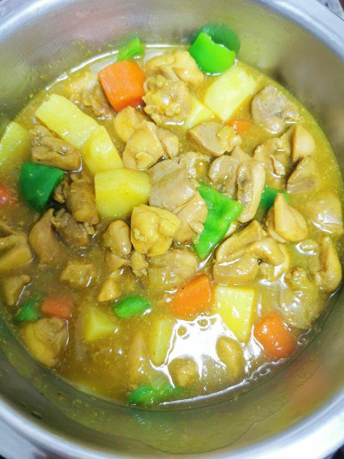 土豆咖喱鸡肉