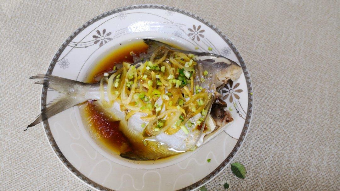 清蒸鲳鱼