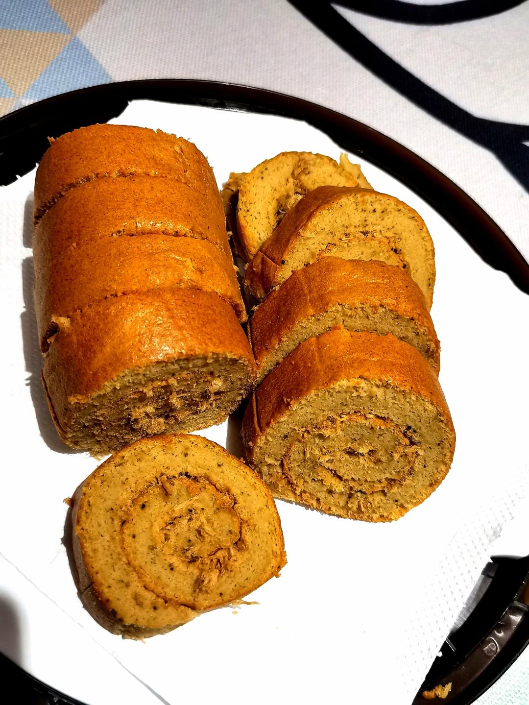 蛋糕卷这样做‼️不掉皮不开裂（小视频食谱）