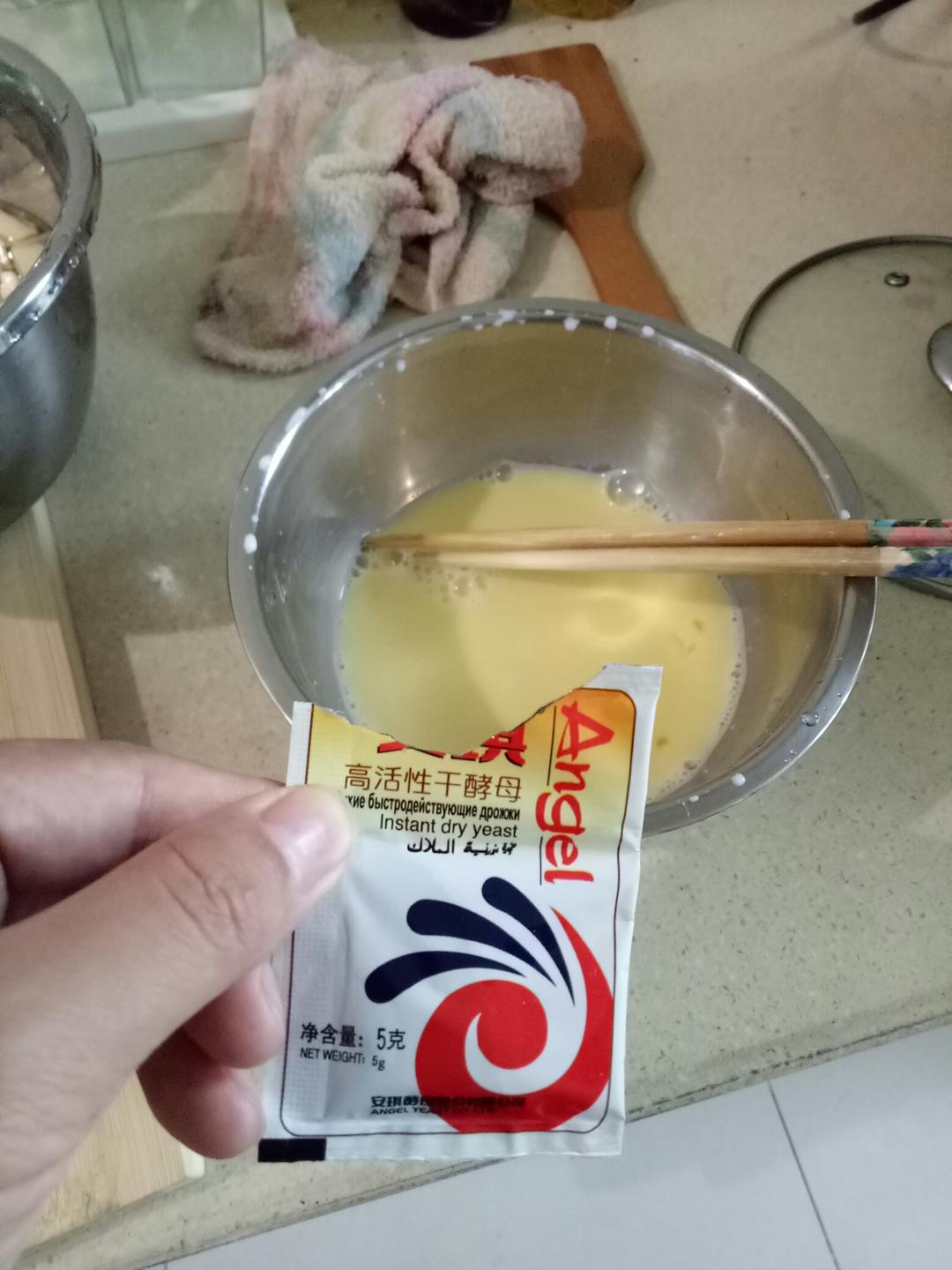 纯奶手撕吐司的做法 步骤1