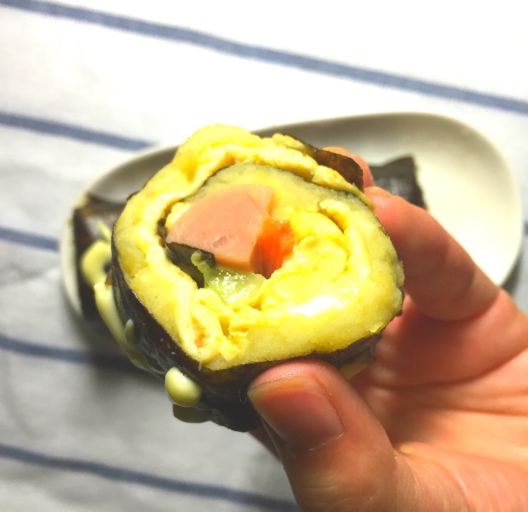 紫菜卷寿司