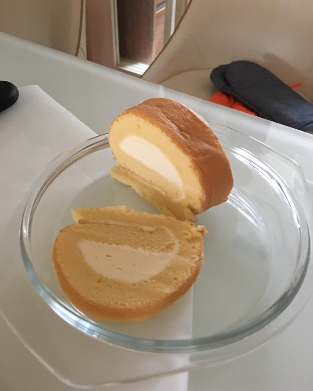 《Tinrry下午茶》教你做基础原味蛋糕卷