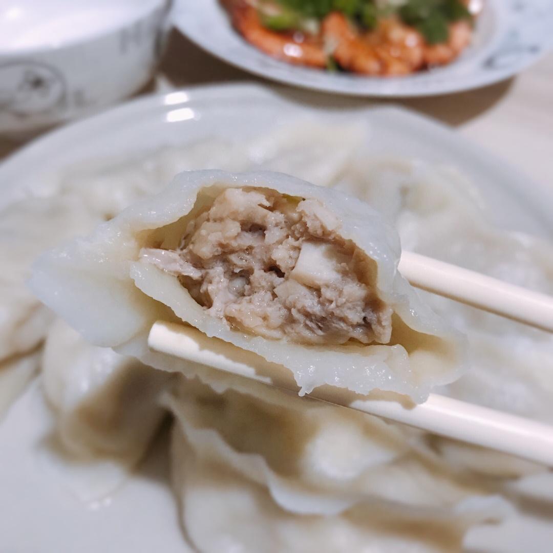 杏鲍菇猪肉水饺