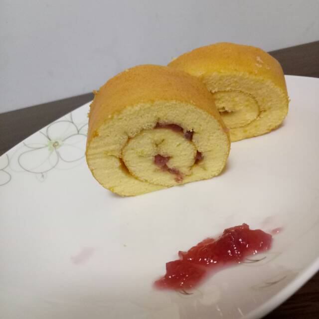 蛋糕卷这样做‼️不掉皮不开裂（小视频食谱）