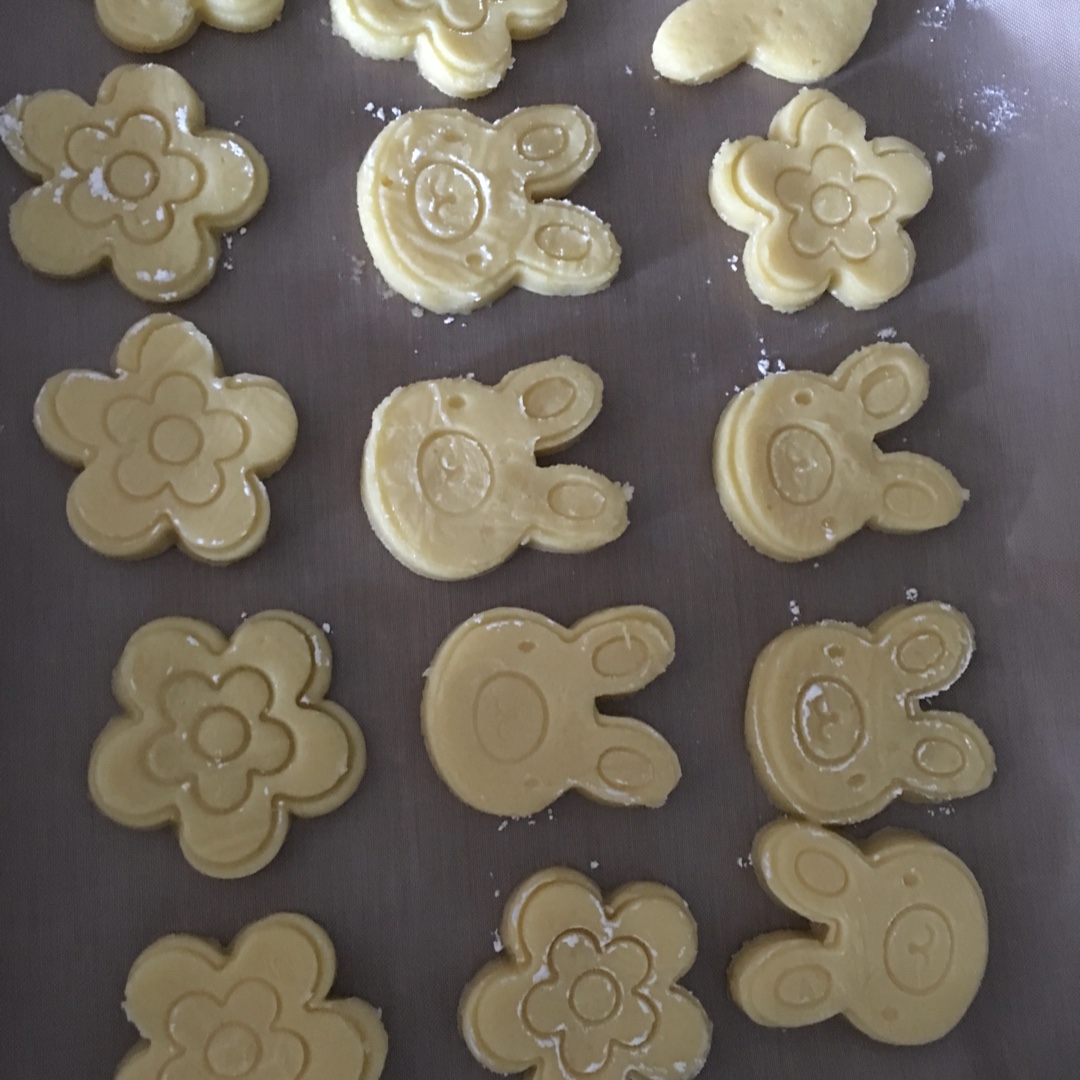 入口即溶的黄油曲奇 Butter cookies