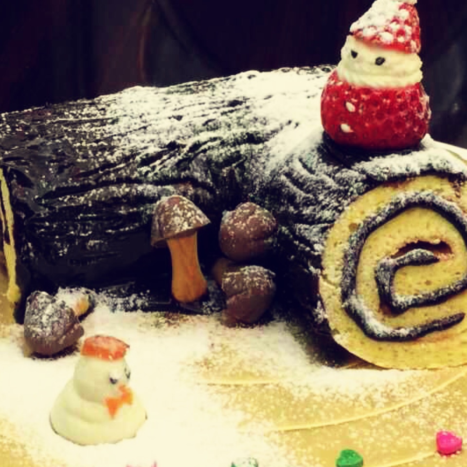 【圣诞节】巧克力劈柴蛋糕 Bûche de Noël