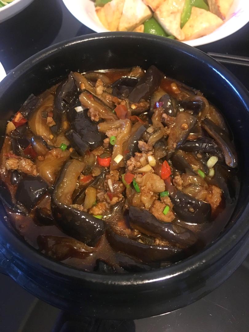 开胃下饭菜！巨简单的家常鱼香茄子煲