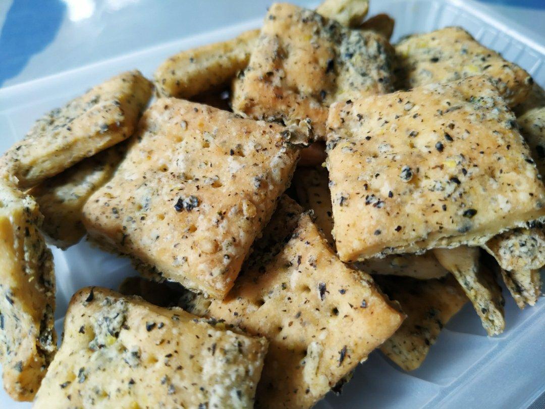 葱油香酥饼干
