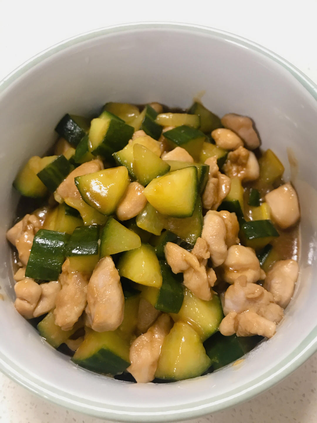 黄瓜鸡丁