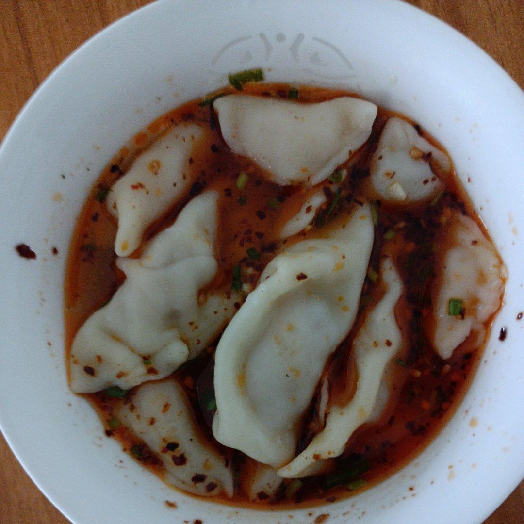 🔥五分钟搞定❗️酸辣开胃一吃就上瘾的酸汤水饺