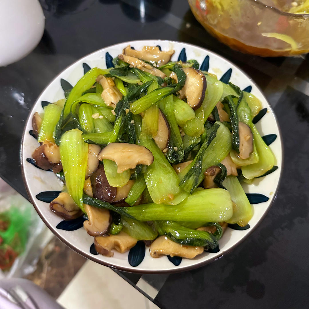 香菇油菜（简单快手）