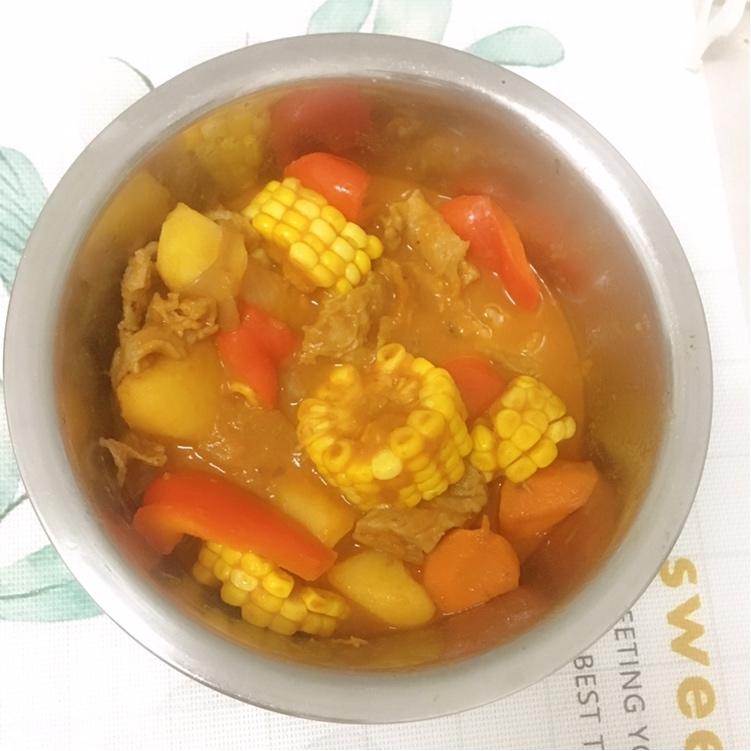 咖喱牛腩