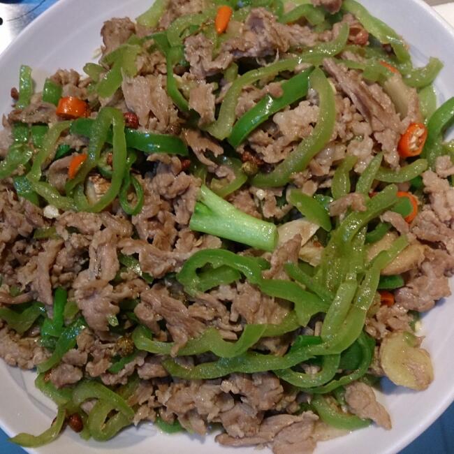 小炒牛肉