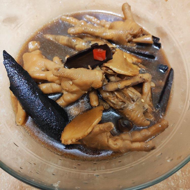 电饭锅脱骨红烧鸡爪