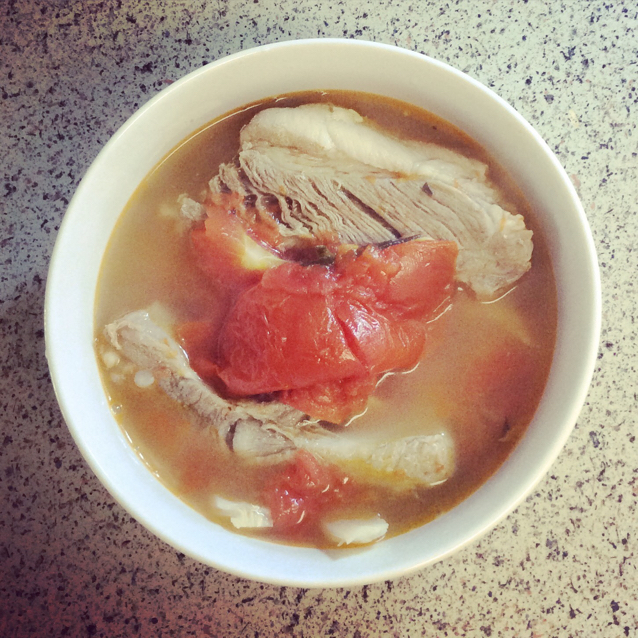 番茄土豆玉米排骨汤