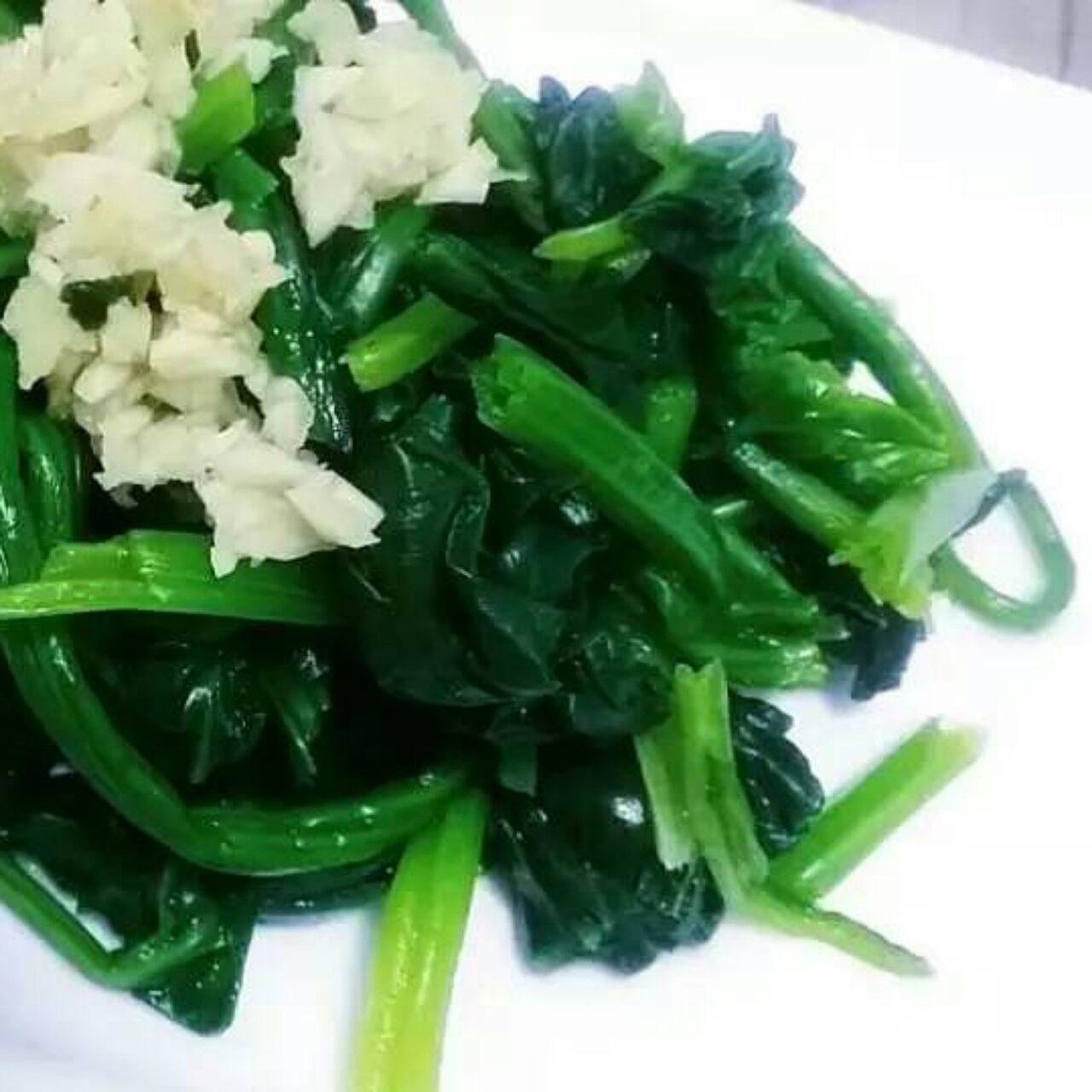 迷恋于美食，钟情于健身