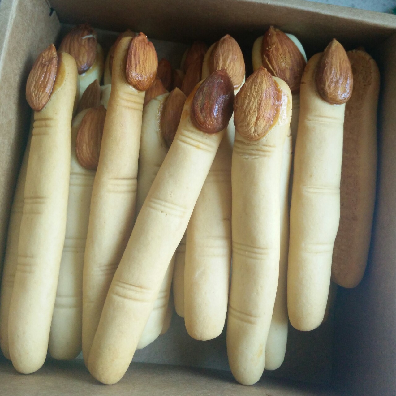 【万圣节】万圣节女巫手指饼干—美的T7-L382B智烤大师