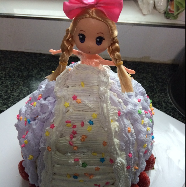芭比奶油裱花蛋糕