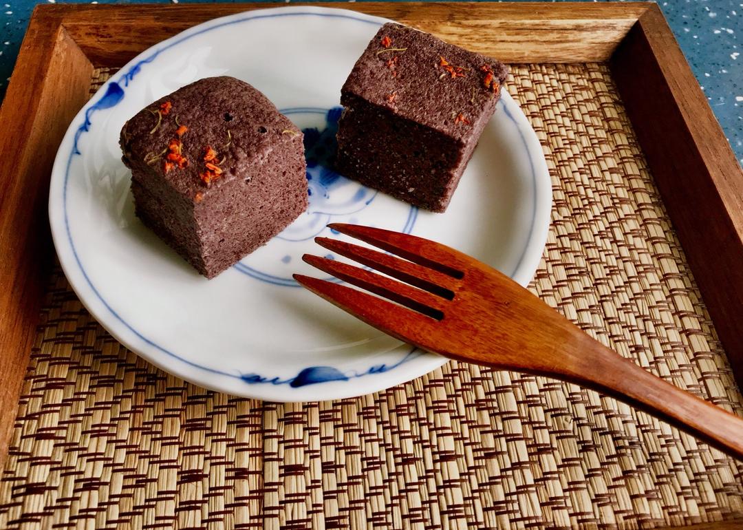 一点点966做的黑米糕