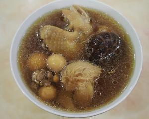 广东靓汤/周末靓汤/猴头菇炖鸡汤/养胃汤的做法 步骤11