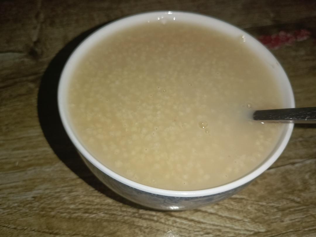 小米粥（小米油飘香）