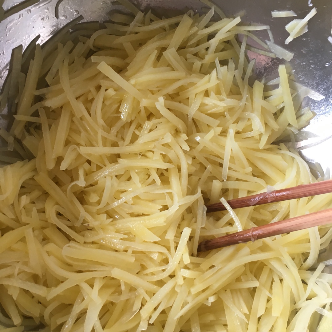 凉拌土豆丝