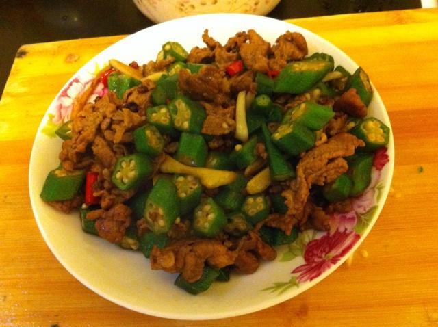 秋葵炒肉