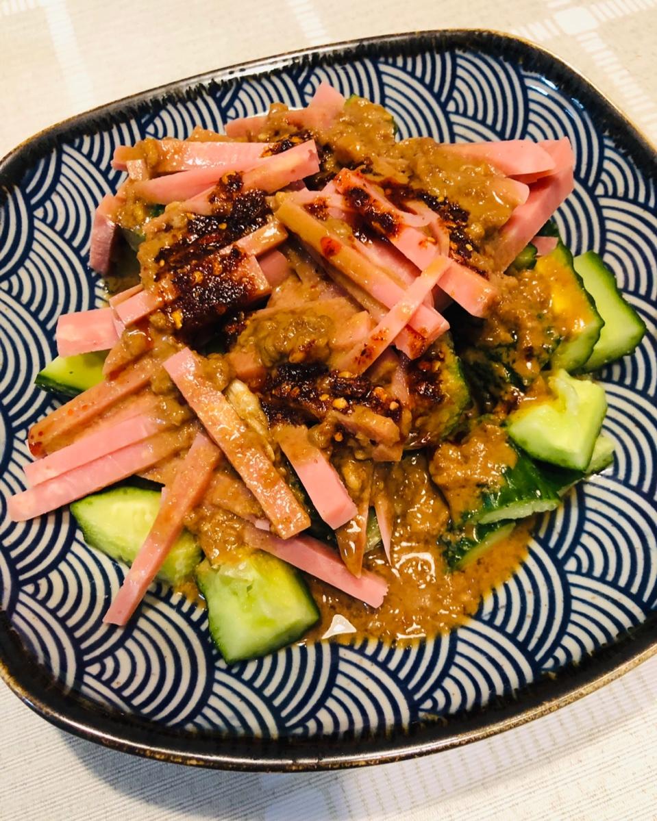 黄瓜拌火腿肠