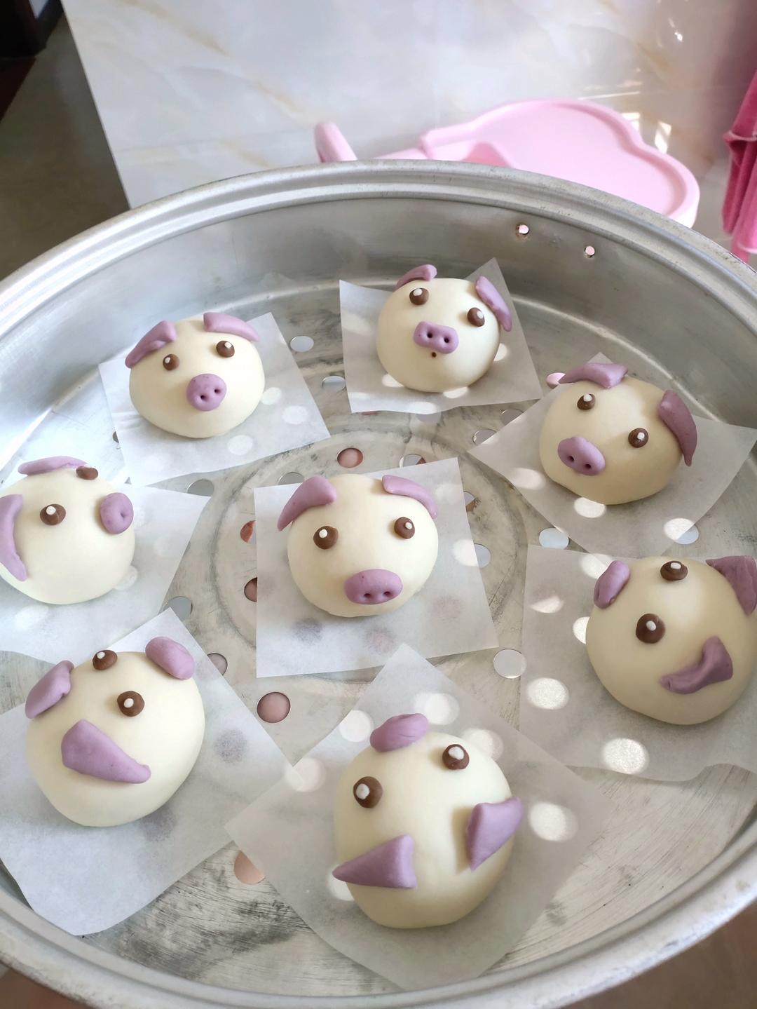 造型卡通馒头                   猪猪和兔兔