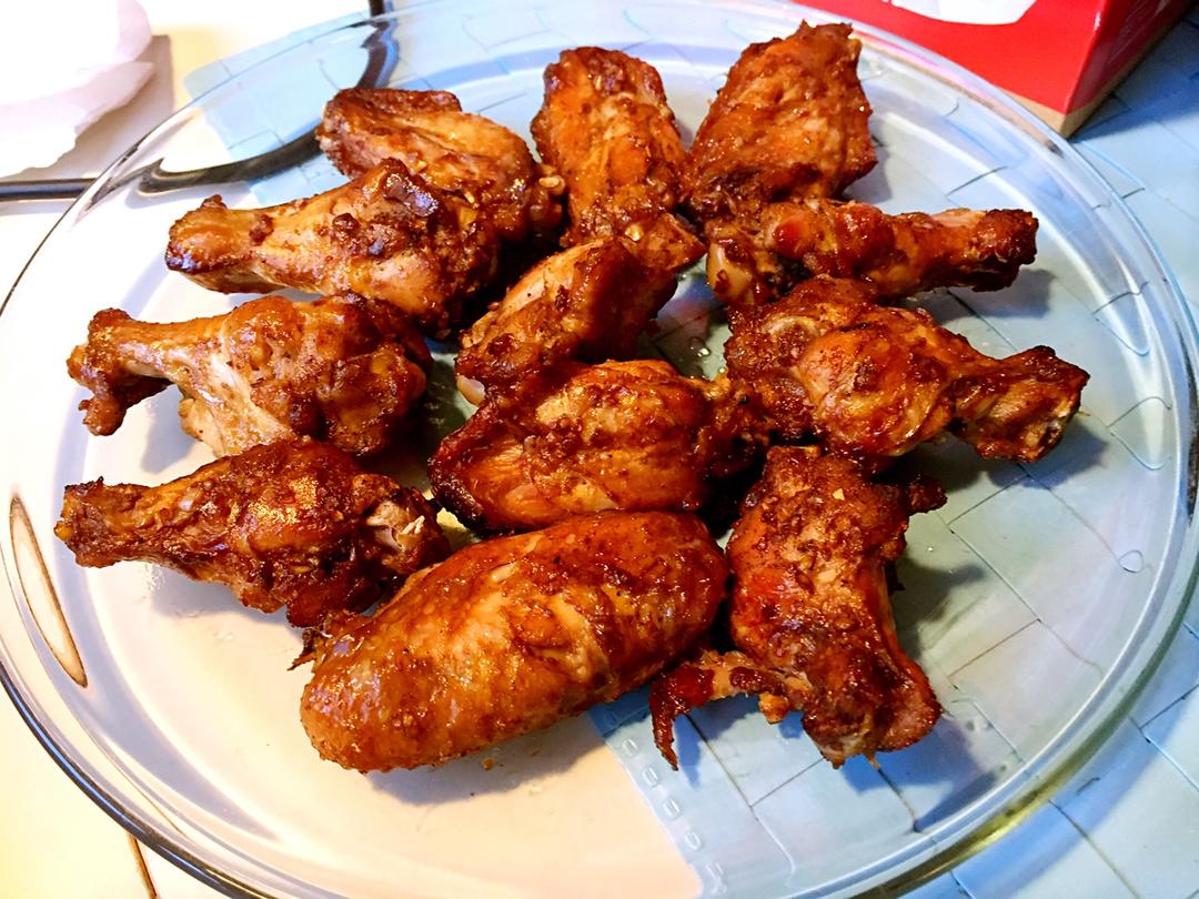 蒜香蜜汁烤鸡翅