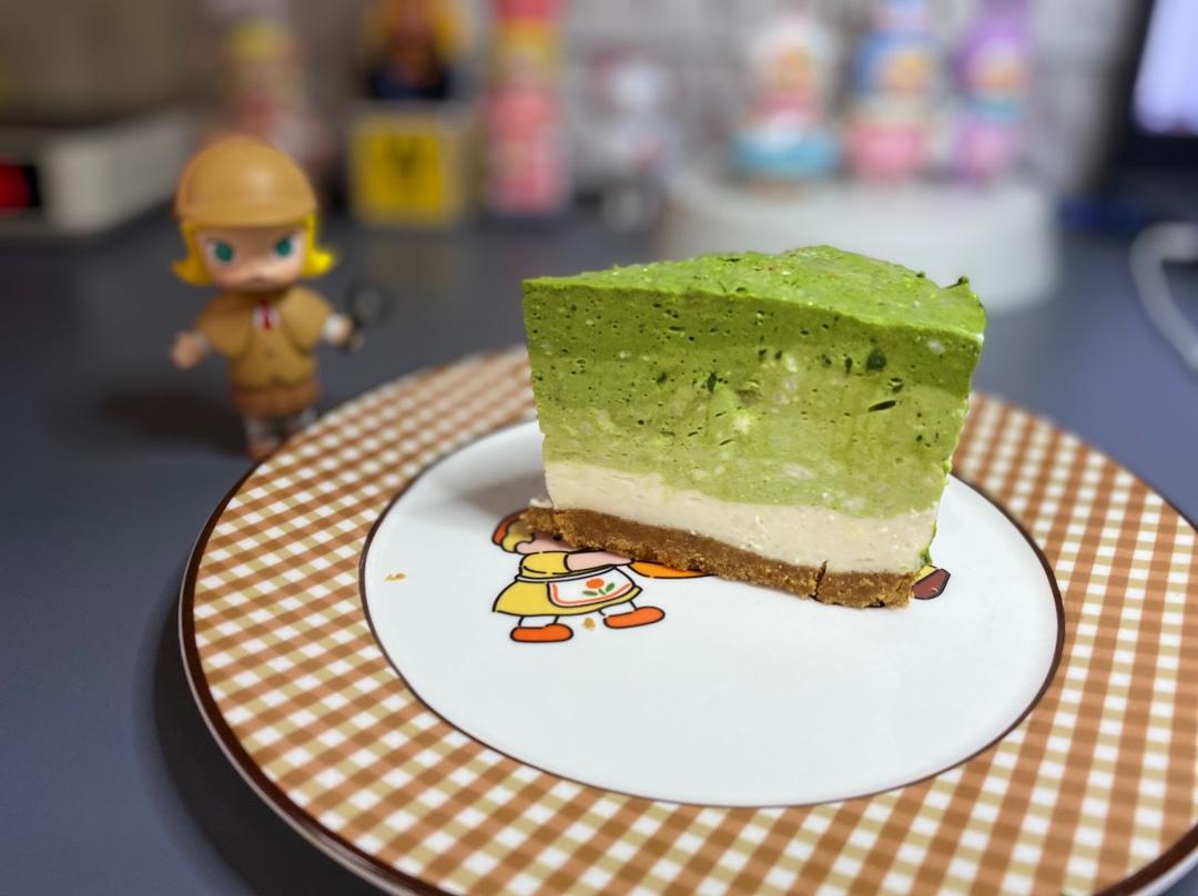 渐变抹茶慕斯蛋糕：我Amanda带着既美又作的抹茶甜点又来了！【曼食慢语】