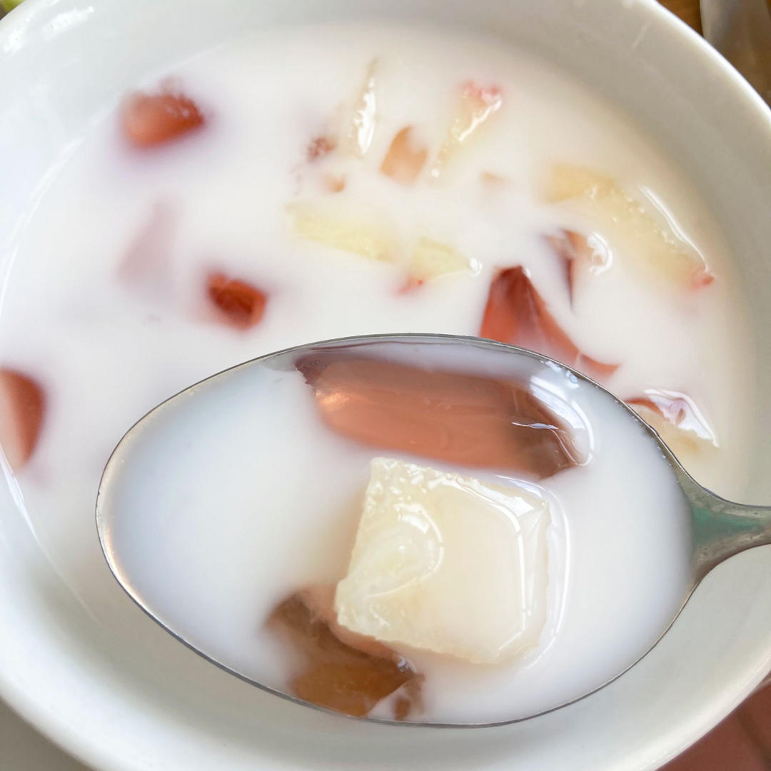 buibui猫0329做的桃子冰粉果冻