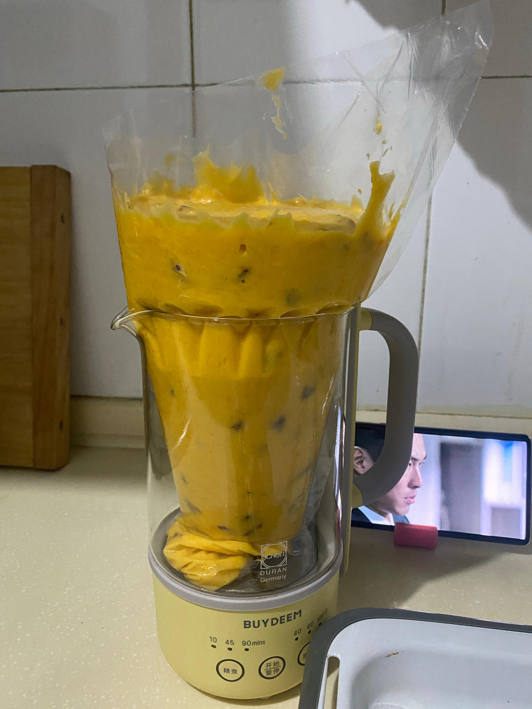 番茄鸡蛋炝锅疙瘩汤【10月北鼎珐琅锅食谱】