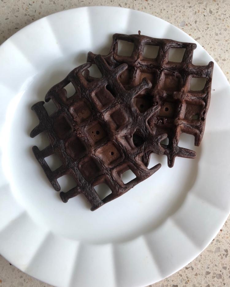 双重巧克力华夫饼