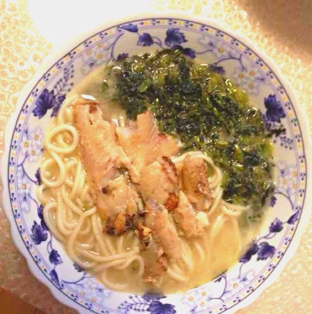 雪菜黄鱼煨面