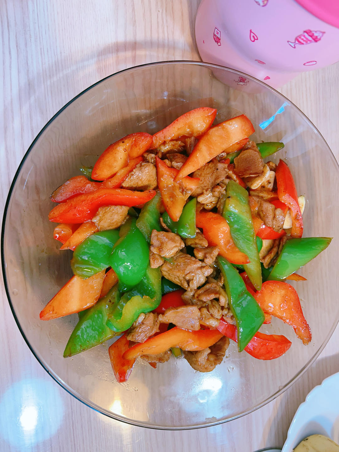 超简单的甜椒炒肉