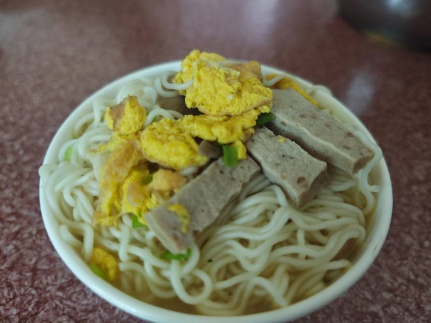 鲜美无比～汤都秒光‼️口蘑清汤面