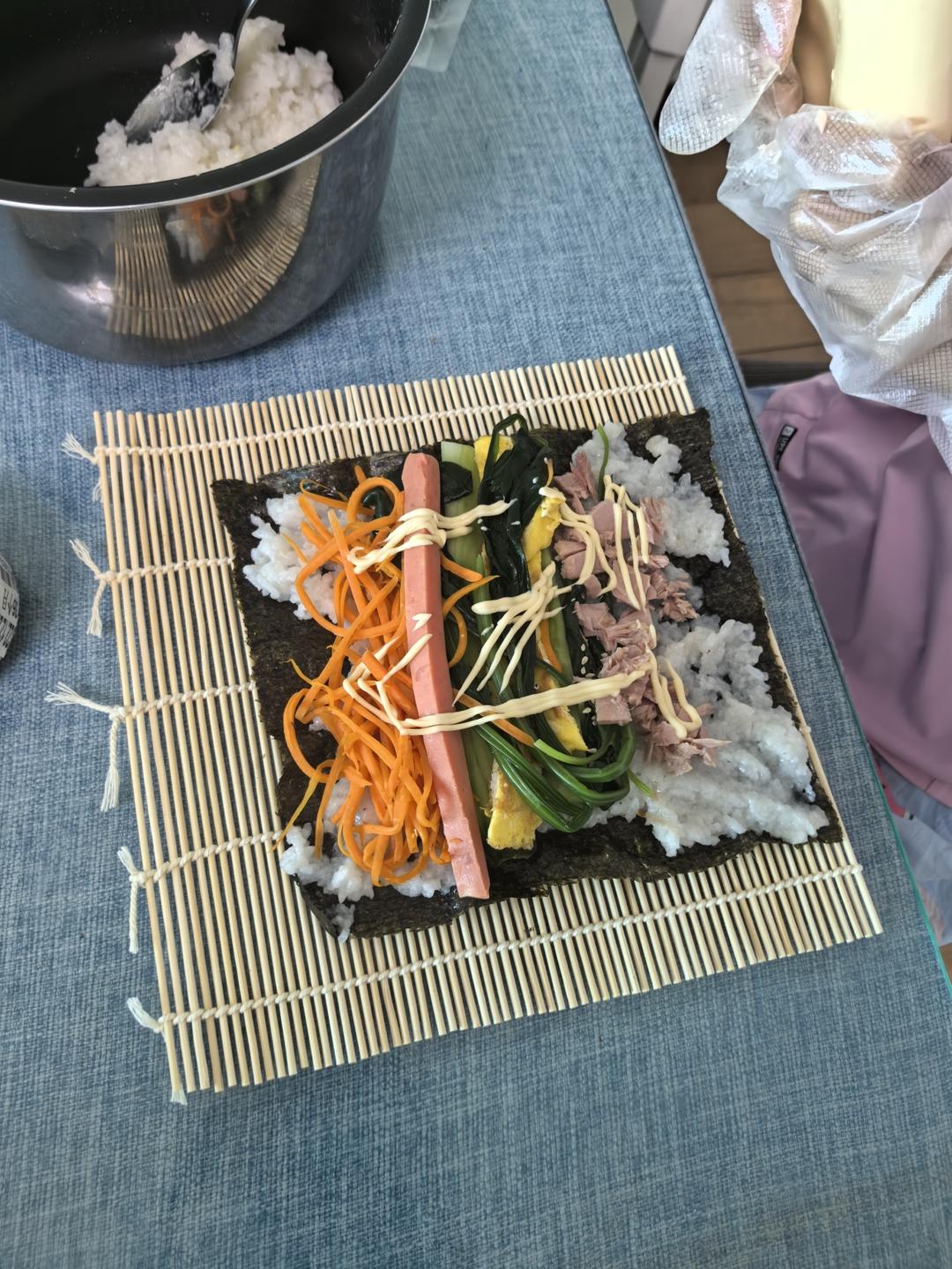 韩国金枪鱼紫菜包饭