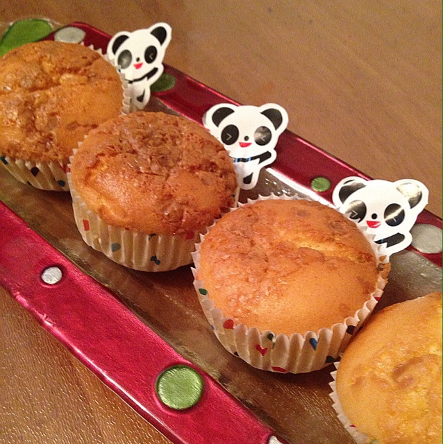 不会回缩的纸杯蛋糕--海氏烤箱定制