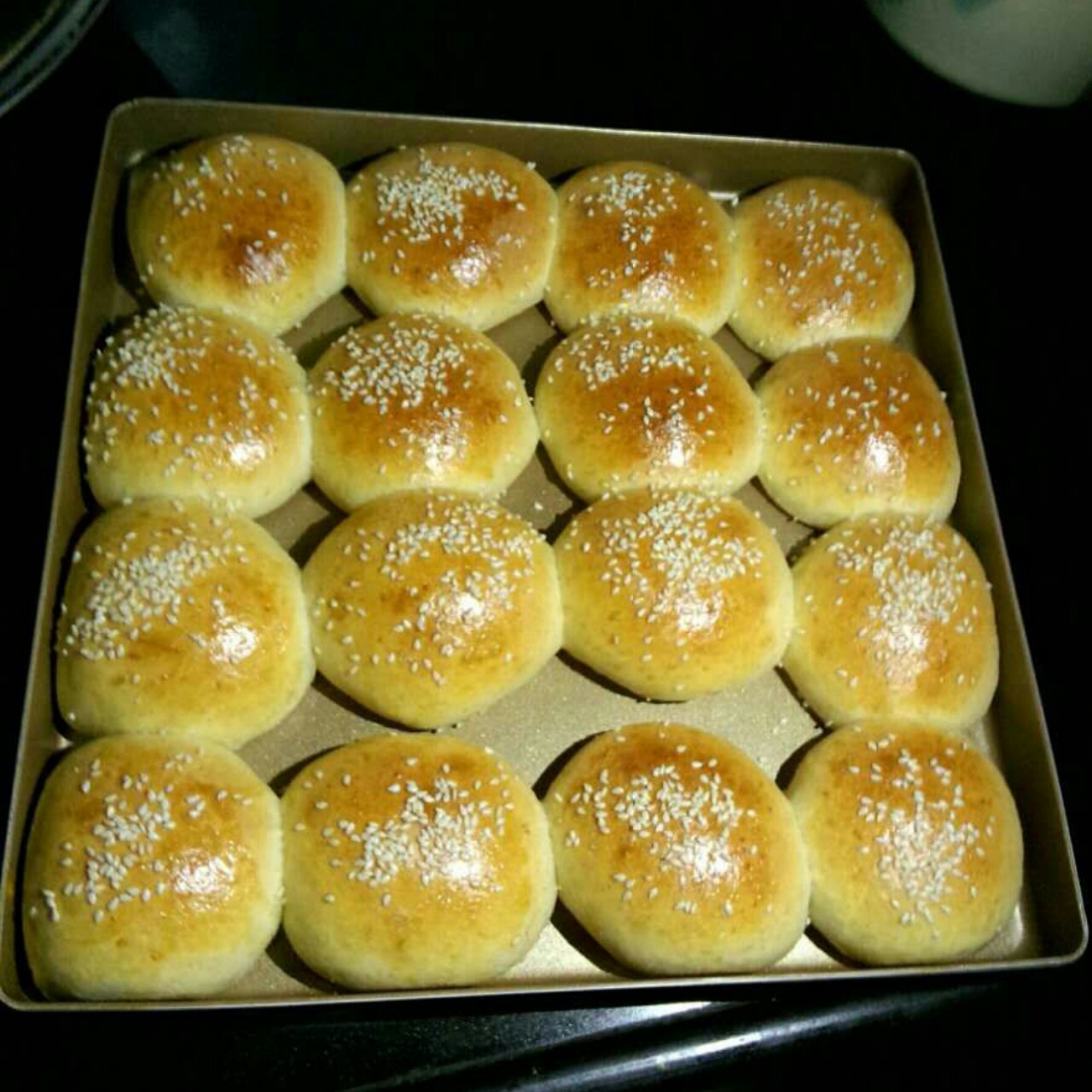 肉松小餐包
